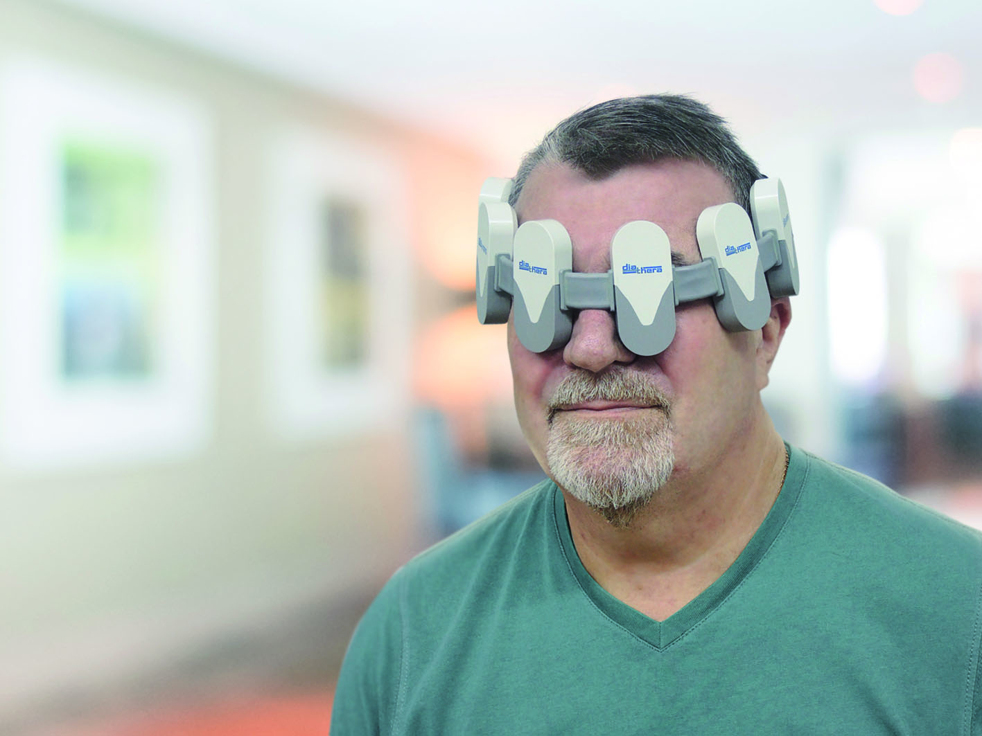 Новое слово в лечении глазных заболеваний: Рязанцы могут приобрести уникальный аппарат АМТО-02